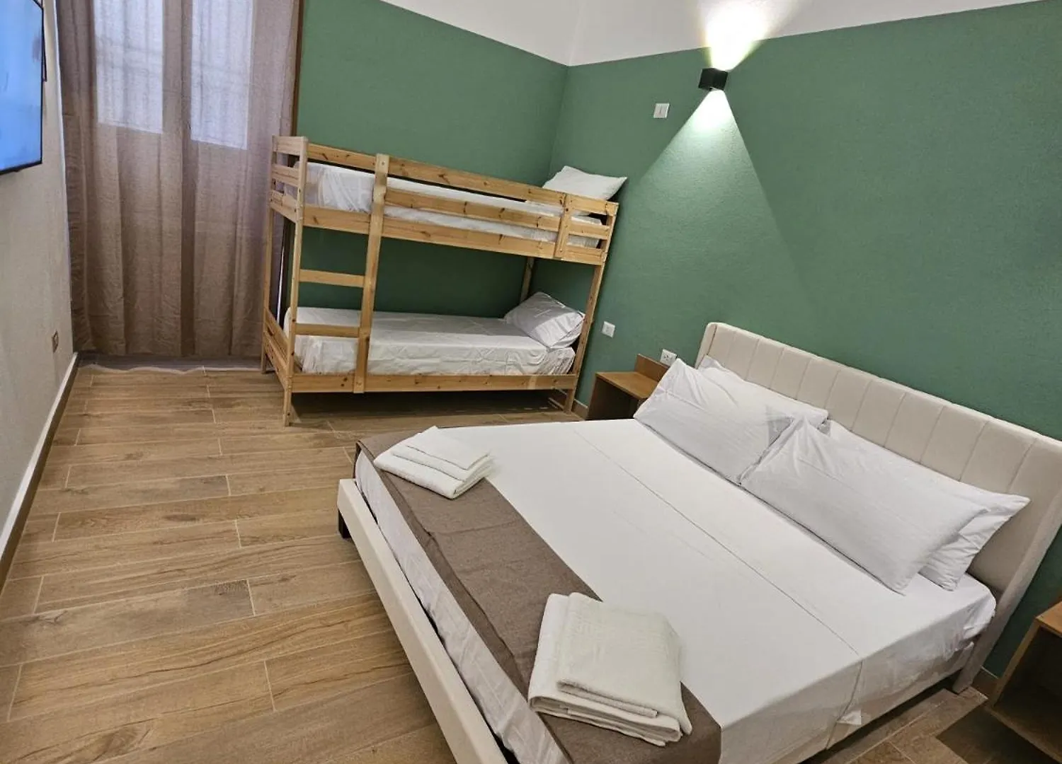 Happy House 3 Apartment Naples