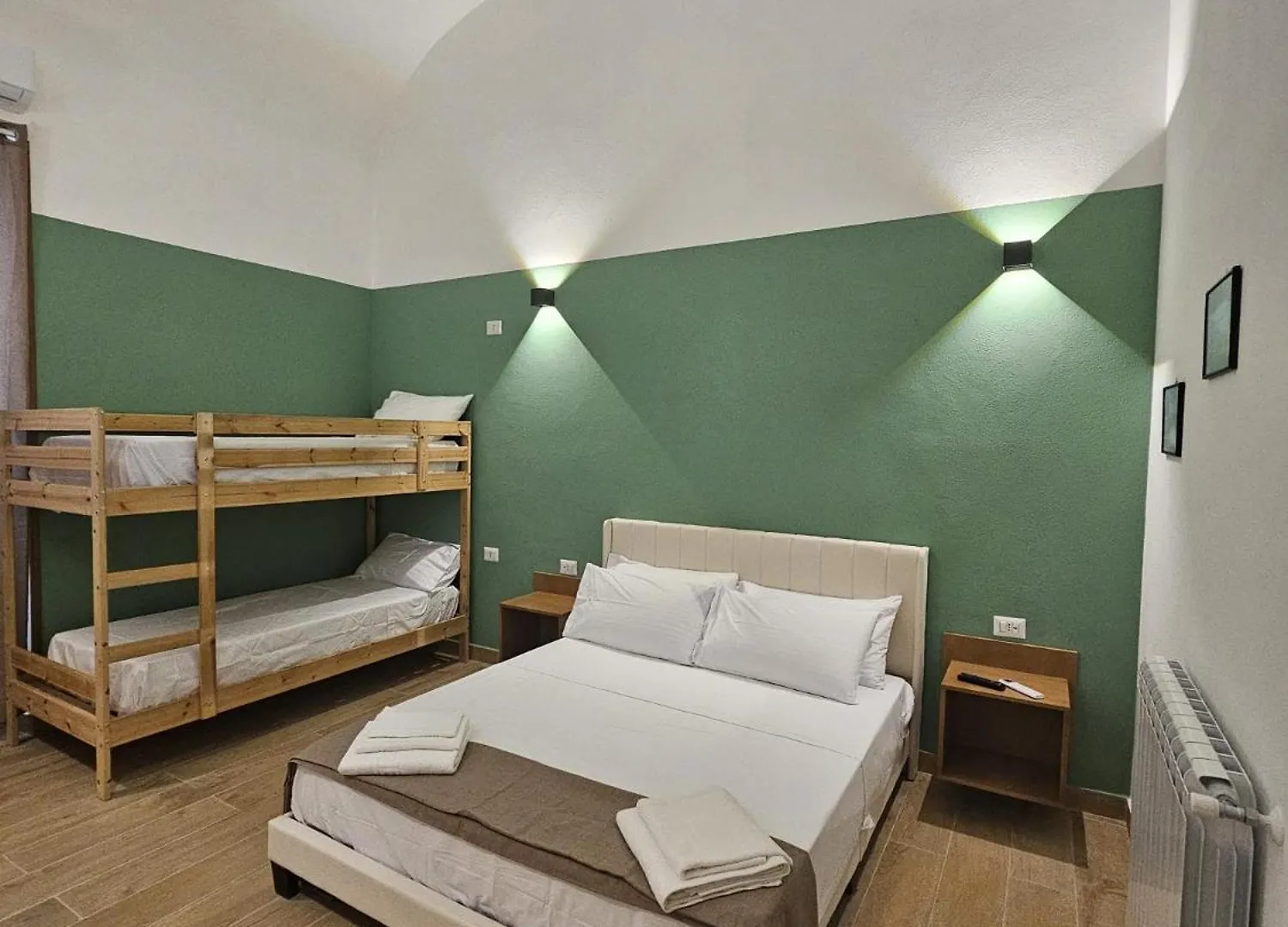 Happy House 3 Apartment Naples